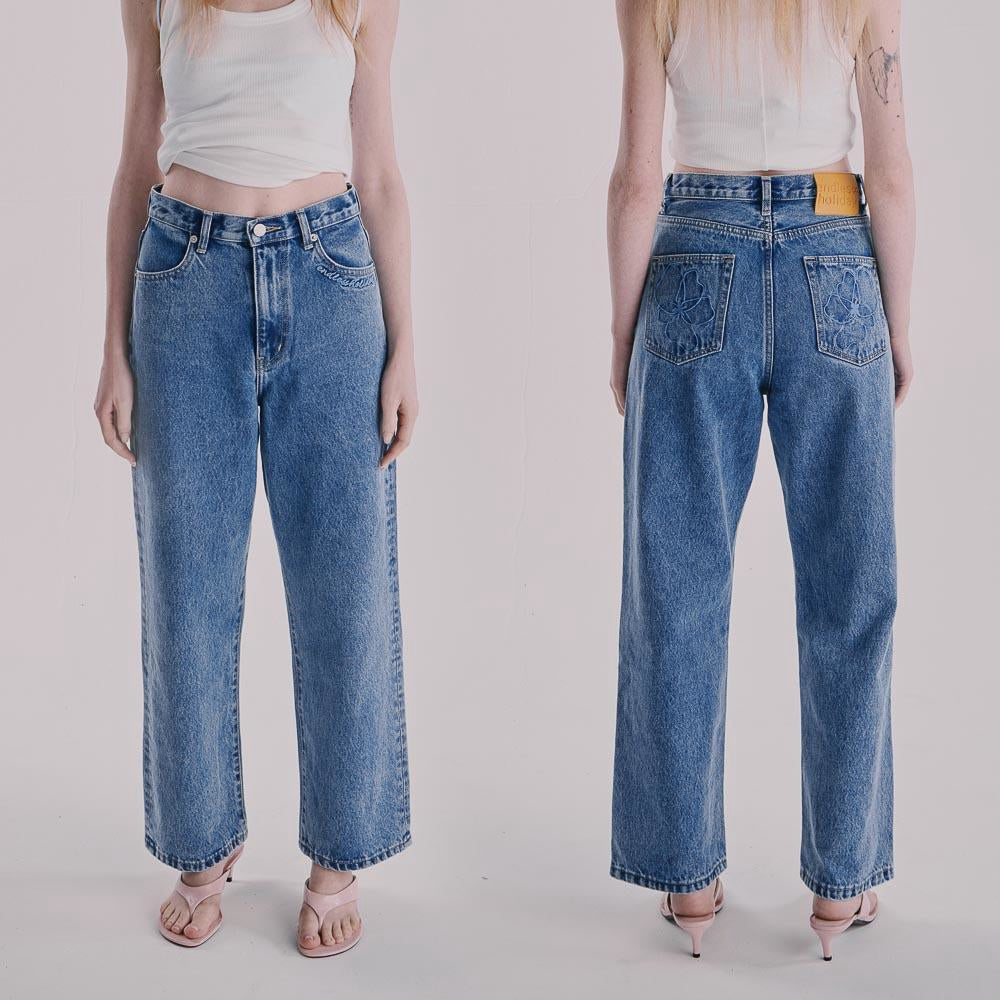 [เริ่มจัดส่ง 22-23 ตค ] Endless Holiday Secret Jean Blue Club
