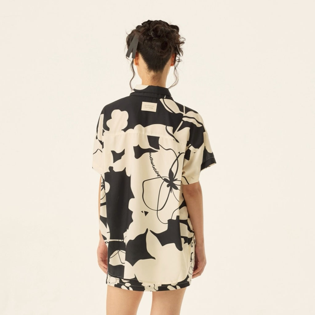 Endless Holiday Everyday Shirt Sesame & Vanilla