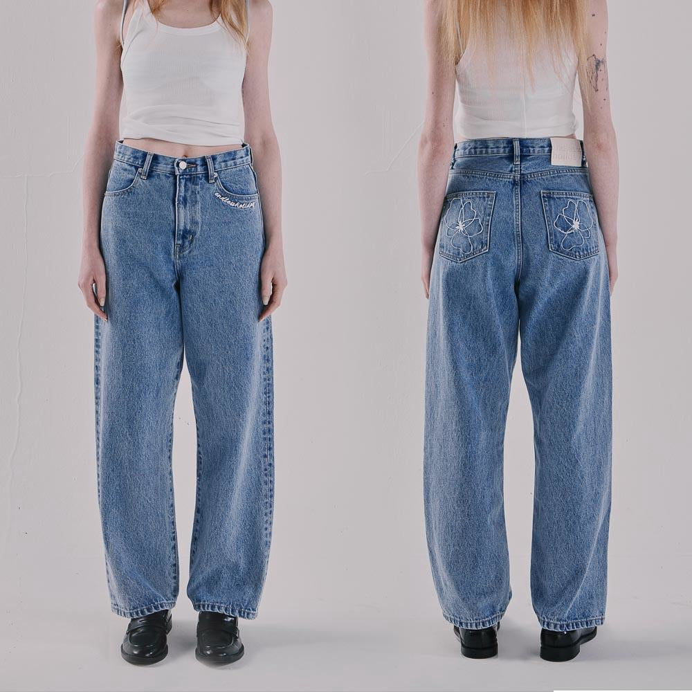 [เริ่มจัดส่ง 10-13 ตค] Endless Holiday Secret Jean Blue Bleeze