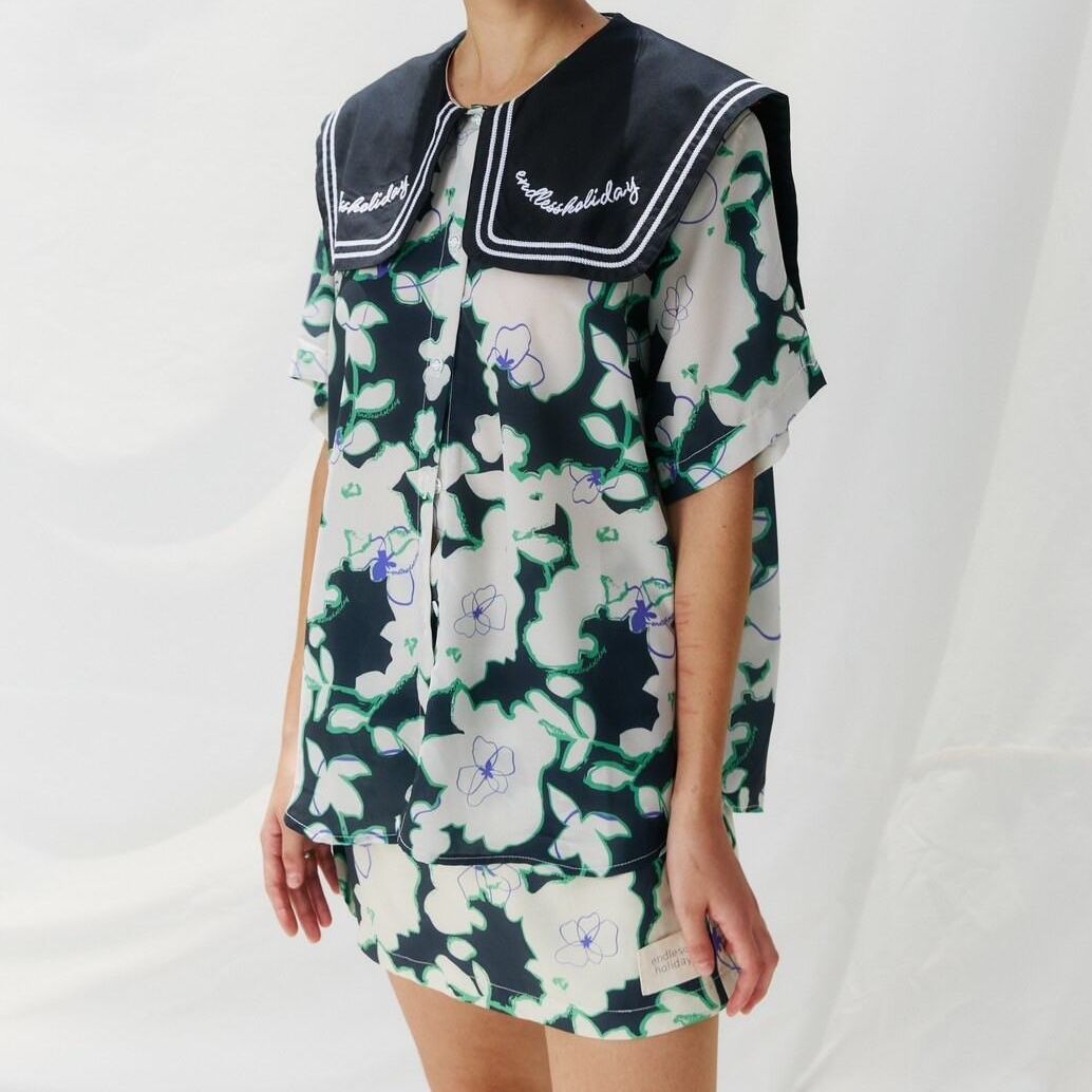 Endless Holiday City Skorts Cosmic Black & Hunter Green